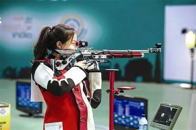 九游体育APP下载-射击锦标赛，江南闪电队与东城玄武队强势横扫，VAR改判成焦点！目标直指冠军